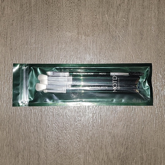 MOTD Starter Eye 5-Piece Makeup Brush Set - Picture 5 of 7